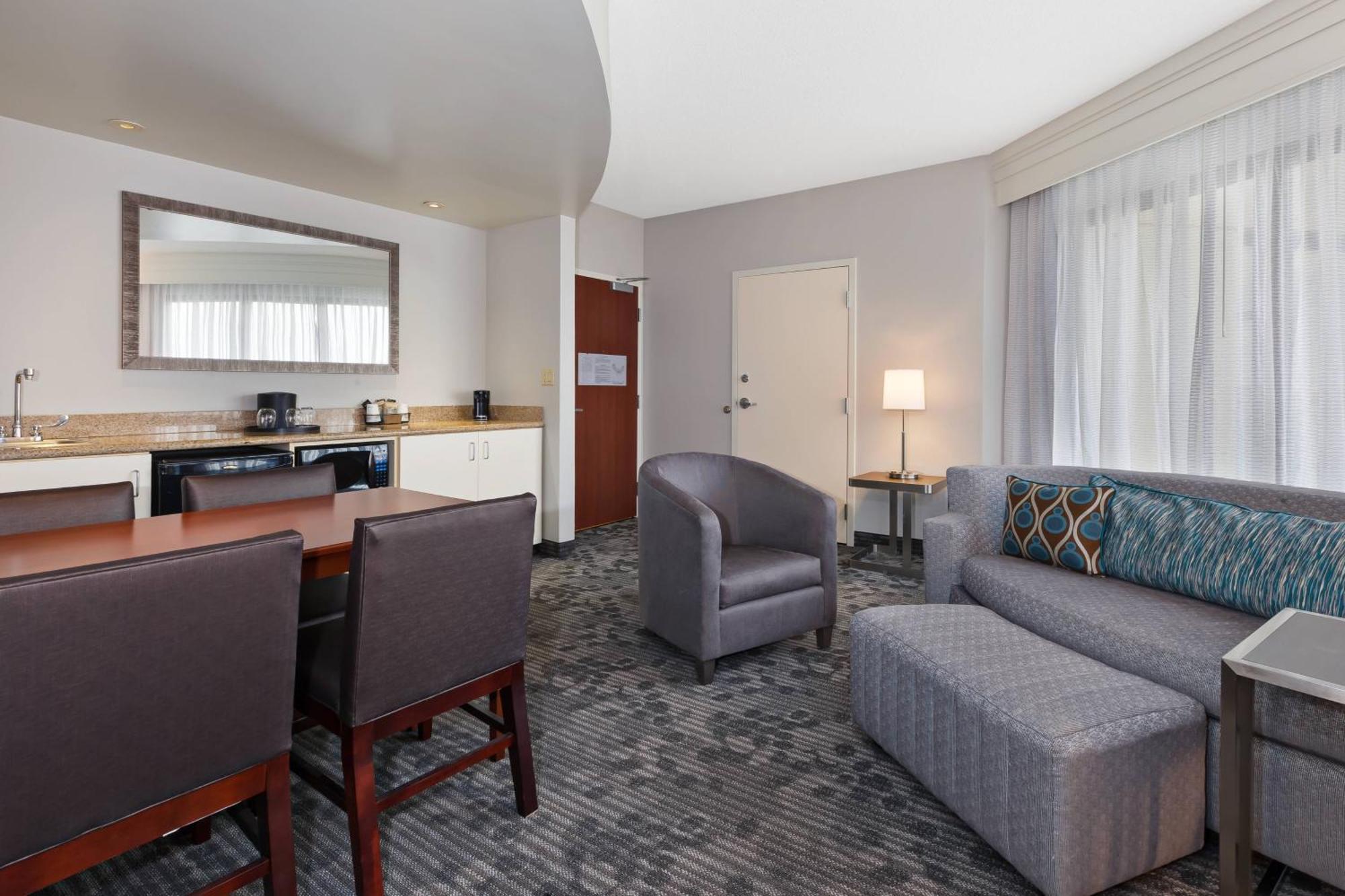 Courtyard By Marriott Oklahoma City Downtown Dış mekan fotoğraf