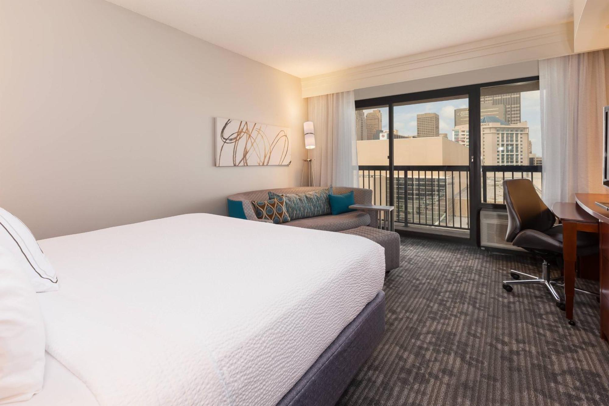 Courtyard By Marriott Oklahoma City Downtown Dış mekan fotoğraf