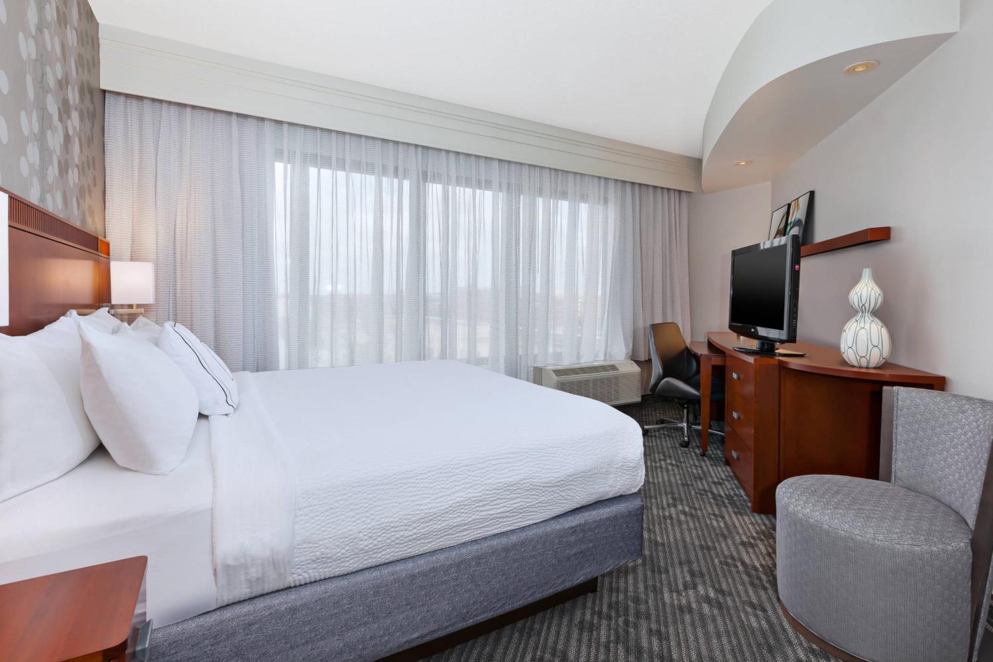Courtyard By Marriott Oklahoma City Downtown Dış mekan fotoğraf